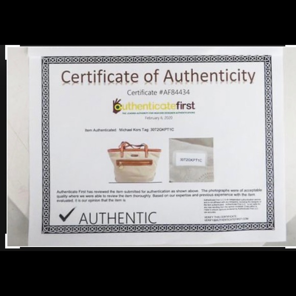 Michael Kors Pebbled Nylon tote - Picture 6 of 6